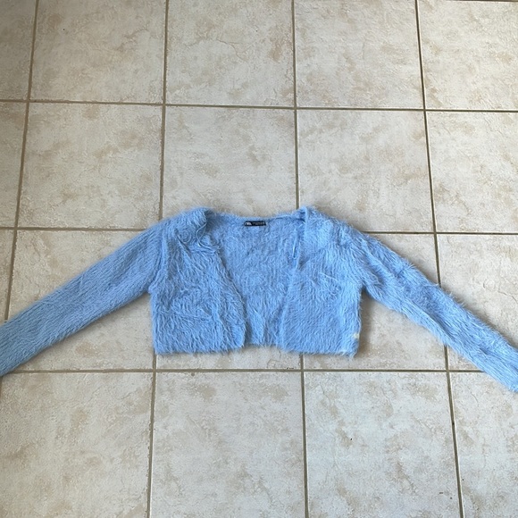 Zara 2 piece cropped set - Picture 3 of 4